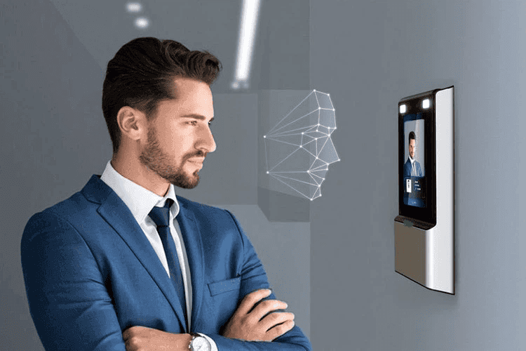 EZ Fast Tech Thiết kế website & phần mềm - Công nghệ nhận diện khuôn mặt: Giải mã tiềm năng và thách thức
